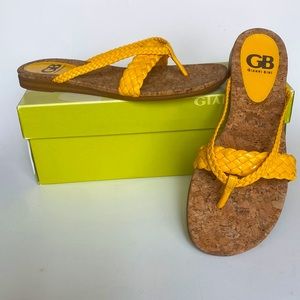 GIANNI BINI Surfs-Up Fenix Yellow Thong Braided Sandal Cork Logo Women’s Size 6M